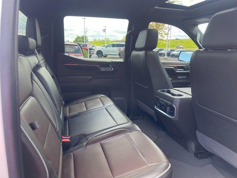 Used 2023 GMC Sierra 1500 Denali AWD/4WD image 17
