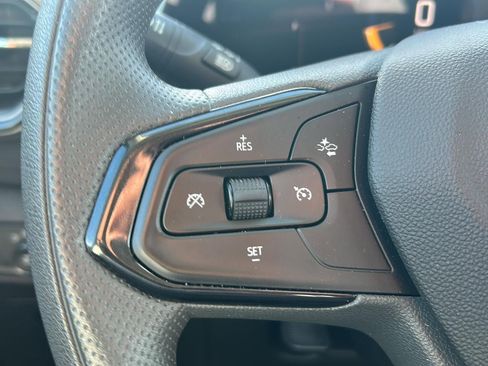 Used 2025 Chevrolet TrailBlazer LT image 16