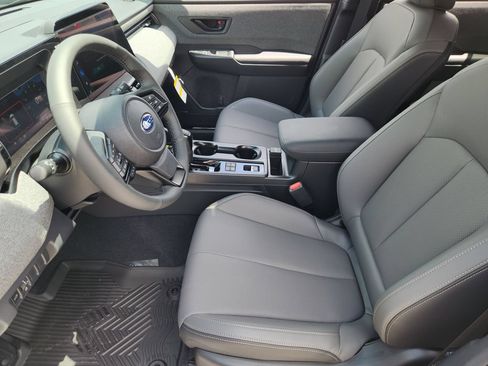New 2026 Subaru Outback Limited AWD/4WD image 9