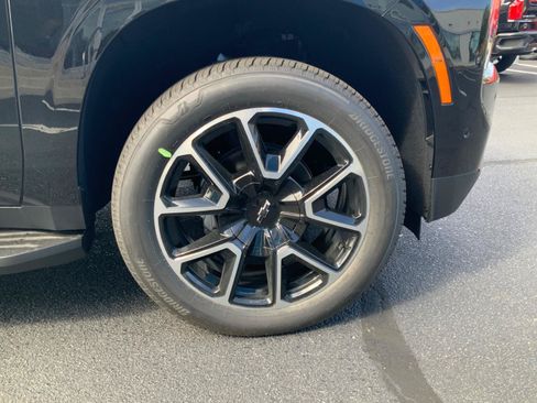 New 2026 Chevrolet Tahoe RST w/ Comfort Package AWD/4WD image 9