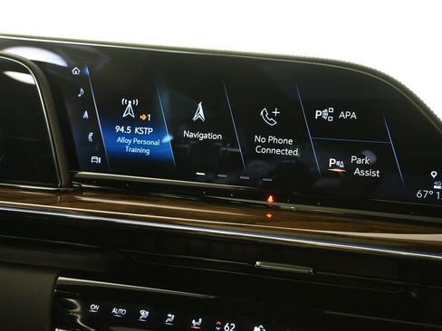 Used 2024 Cadillac Escalade Sport Platinum w/ LPO, ONYX Package AWD/4WD image 30