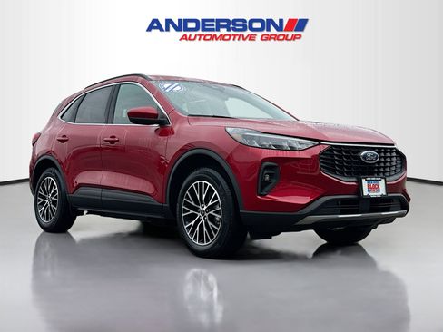 New 2025 Ford Escape SE image 1