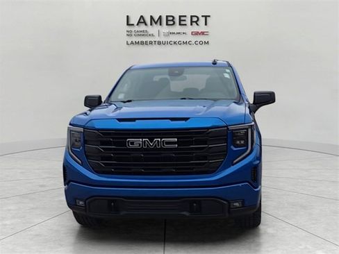 Used 2022 GMC Sierra 1500 Elevation image 8