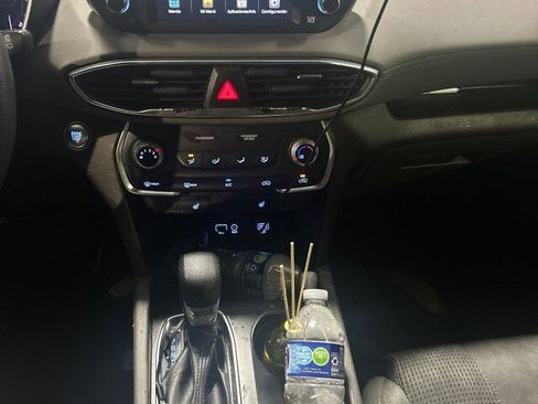 Used 2020 Hyundai Santa Fe SEL image 6