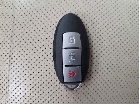 Used 2018 Nissan Murano Platinum image 32