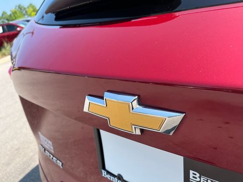 Used 2019 Chevrolet Blazer LT FWD image 41