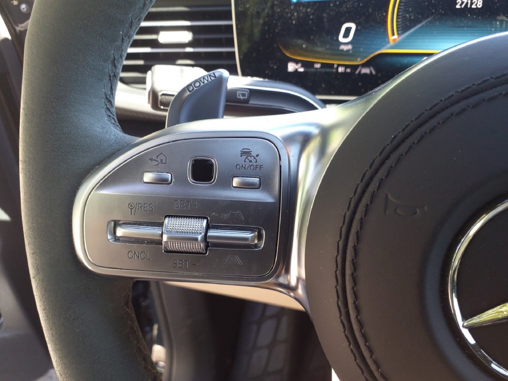 Used 2023 Mercedes-Benz GLS 63 AMG 4MATIC image 29