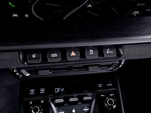 Used 2022 Porsche 911 Carrera GTS w/ Premium Package image 36