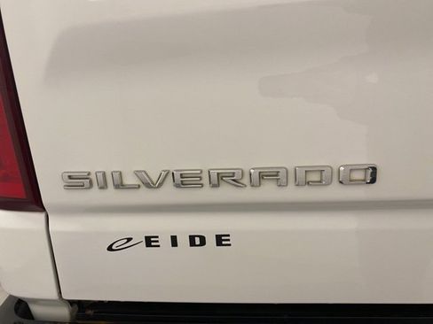 Used 2021 Chevrolet Silverado 1500 LT Trail Boss w/ Bed Protection Package image 29