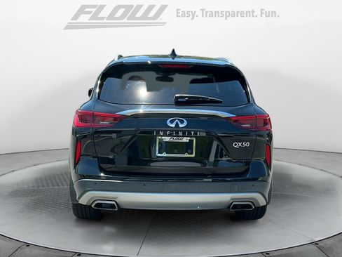 Used 2019 INFINITI QX50 Essential w/ Premium Heat Package FWD image 8