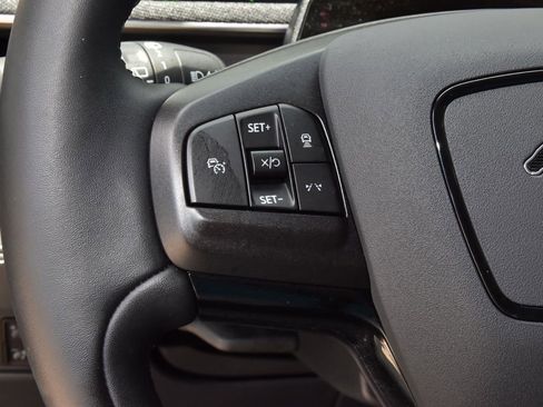 Used 2025 Ford Mustang Mach-E Premium AWD/4WD image 23
