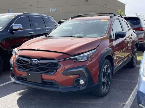 Used 2024 Subaru Crosstrek 2.5i Limited w/ Popular Package #3A image 2