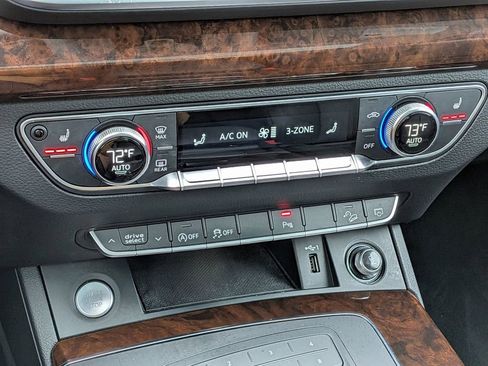 Used 2020 Audi Q5 2.0T Premium image 20