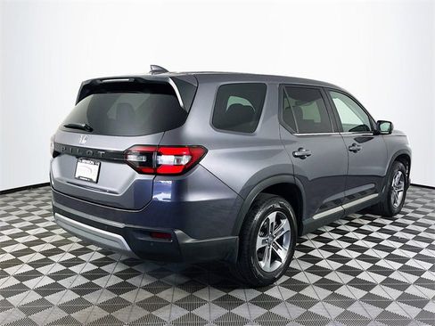 Used 2024 Honda Pilot EX-L image 8