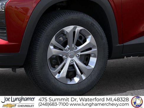New 2026 Chevrolet Trax LS FWD image 9