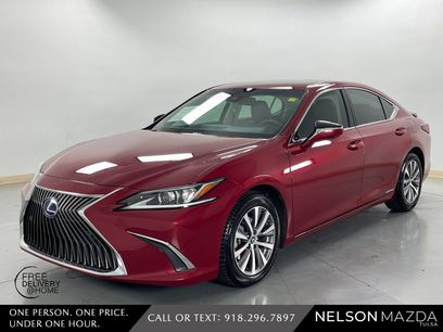 Used 2021 Lexus ES 300h w/ Premium Package