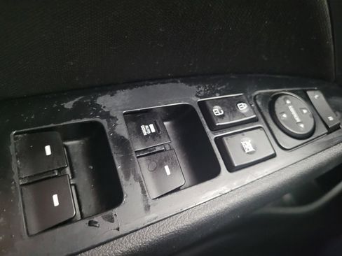 Used 2019 Hyundai Elantra SEL w/ Cargo Package image 27