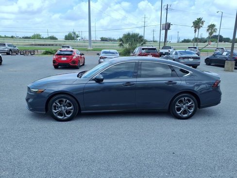 Used 2023 Honda Accord EX image 5