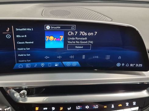 Certified 2024 Cadillac Lyriq Luxury AWD/4WD image 6