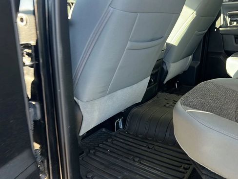 Used 2018 RAM 1500 Big Horn image 31