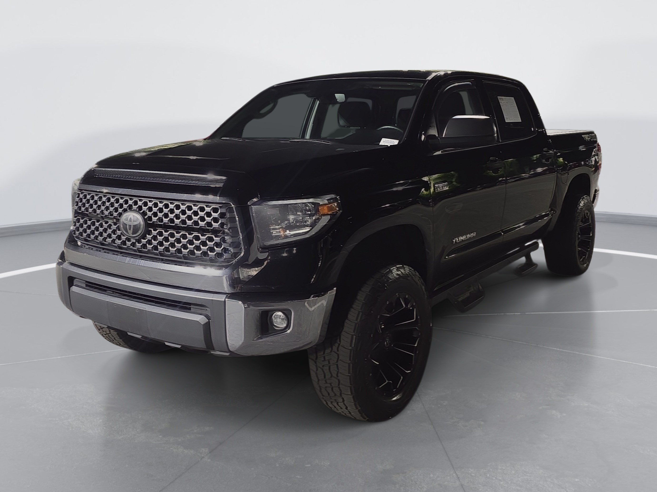 Used 2020 Toyota Tundra SR5 w/ TRD Off-Road Plus Package AWD/4WD image 7