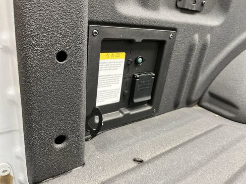 New 2025 Ford F150 XLT w/ Equipment Group 302A MID image 31