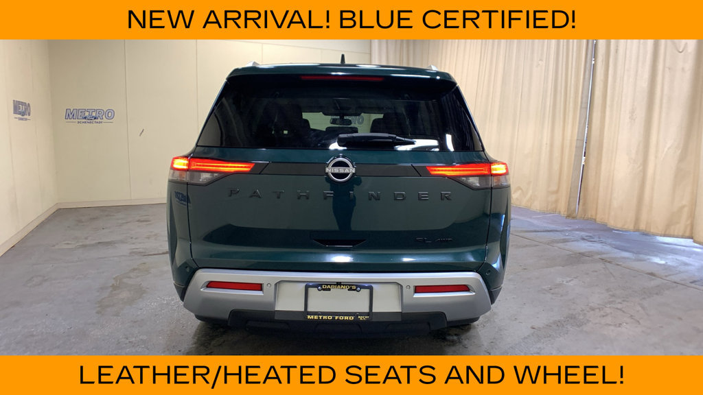 Used 2022 Nissan Pathfinder SL w/ SL Black Package AWD/4WD image 4