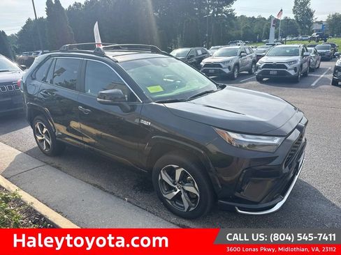 Used 2023 Toyota RAV4 SE w/ Weather & Moonroof Package AWD/4WD image 1