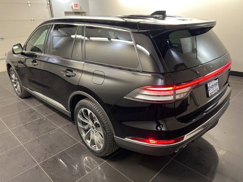 New 2026 Lincoln Aviator Reserve image 4