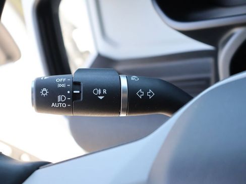 Certified 2023 Land Rover Defender 110 S image 34