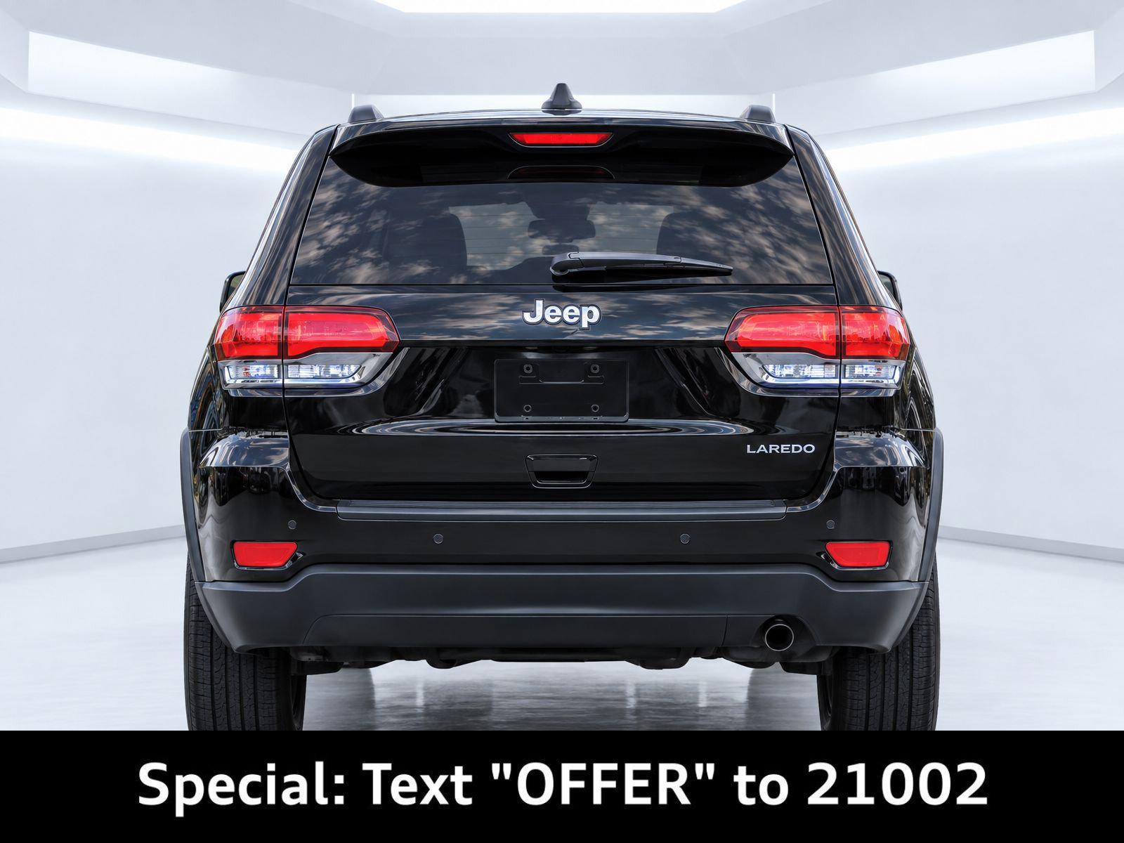 Used 2022 Jeep Grand Cherokee Laredo E RWD image 7