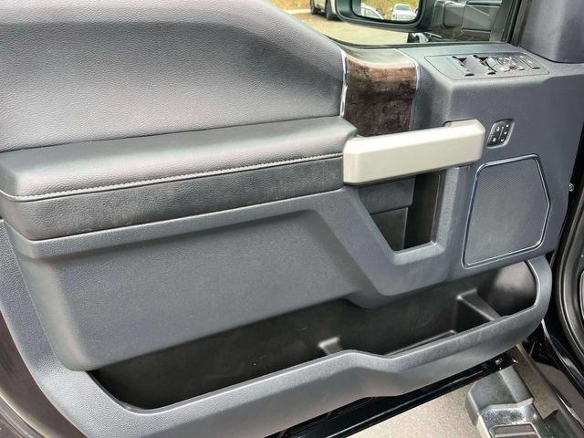 Used 2022 Ford F250 Lariat w/ Lariat Ultimate Package AWD/4WD image 25