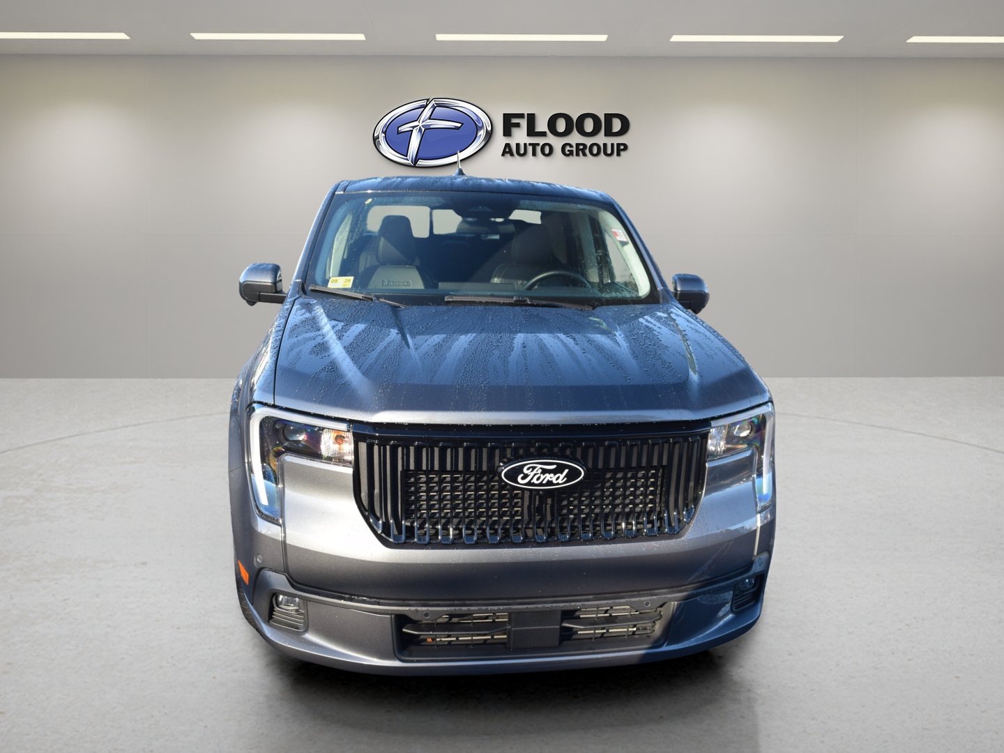 Used 2025 Ford Maverick Lobo AWD/4WD image 2