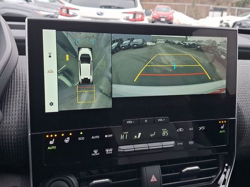 Used 2024 Subaru Solterra Limited image 16