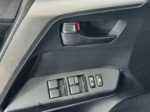 Certified 2017 Toyota RAV4 LE w/ Carpet Mat Package FWD image 19