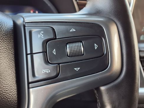 Used 2023 Chevrolet Suburban Z71 w/ Luxury Package AWD/4WD image 19