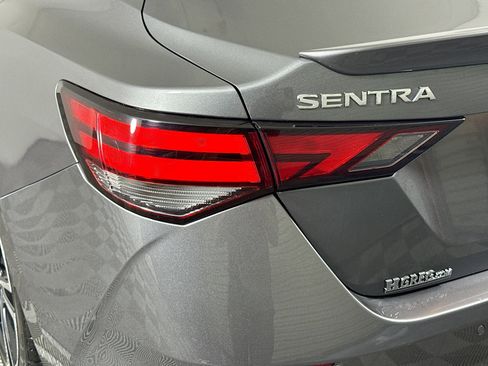 Used 2021 Nissan Sentra SR image 34