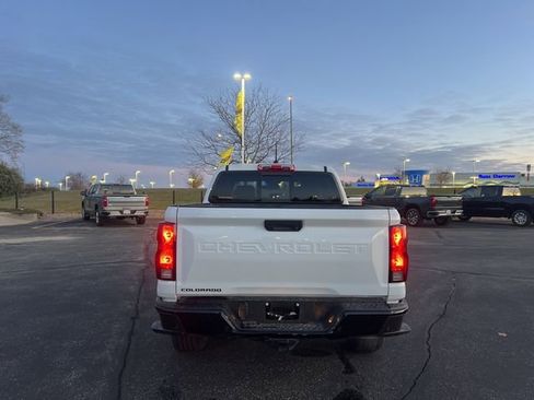New 2026 Chevrolet Colorado W/T w/ WT Custom Package AWD/4WD image 5