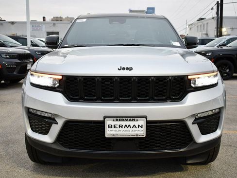 New 2025 Jeep Grand Cherokee Limited w/ Trailer Tow Package image 3