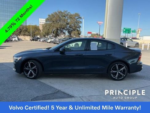 Certified 2025 Volvo S60 B5 Core image 5