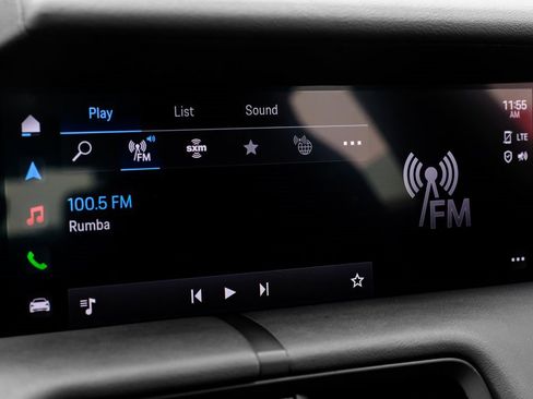 Used 2023 Porsche Taycan w/ Premium Package image 40