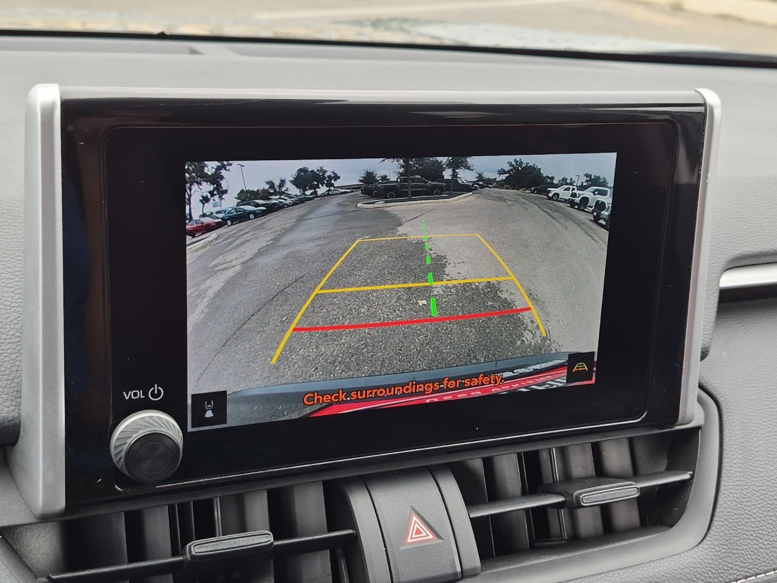 Used 2025 Toyota RAV4 LE AWD/4WD image 17