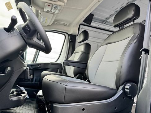 New 2026 RAM ProMaster 3500 w/ Quick Order Package 22G SLT FWD image 15