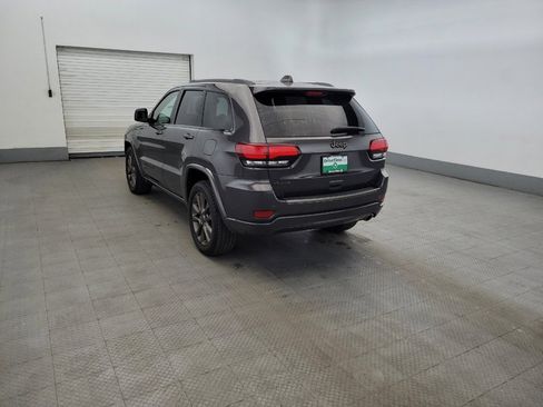 Used 2017 Jeep Grand Cherokee Limited 75th Anniversary AWD/4WD image 5