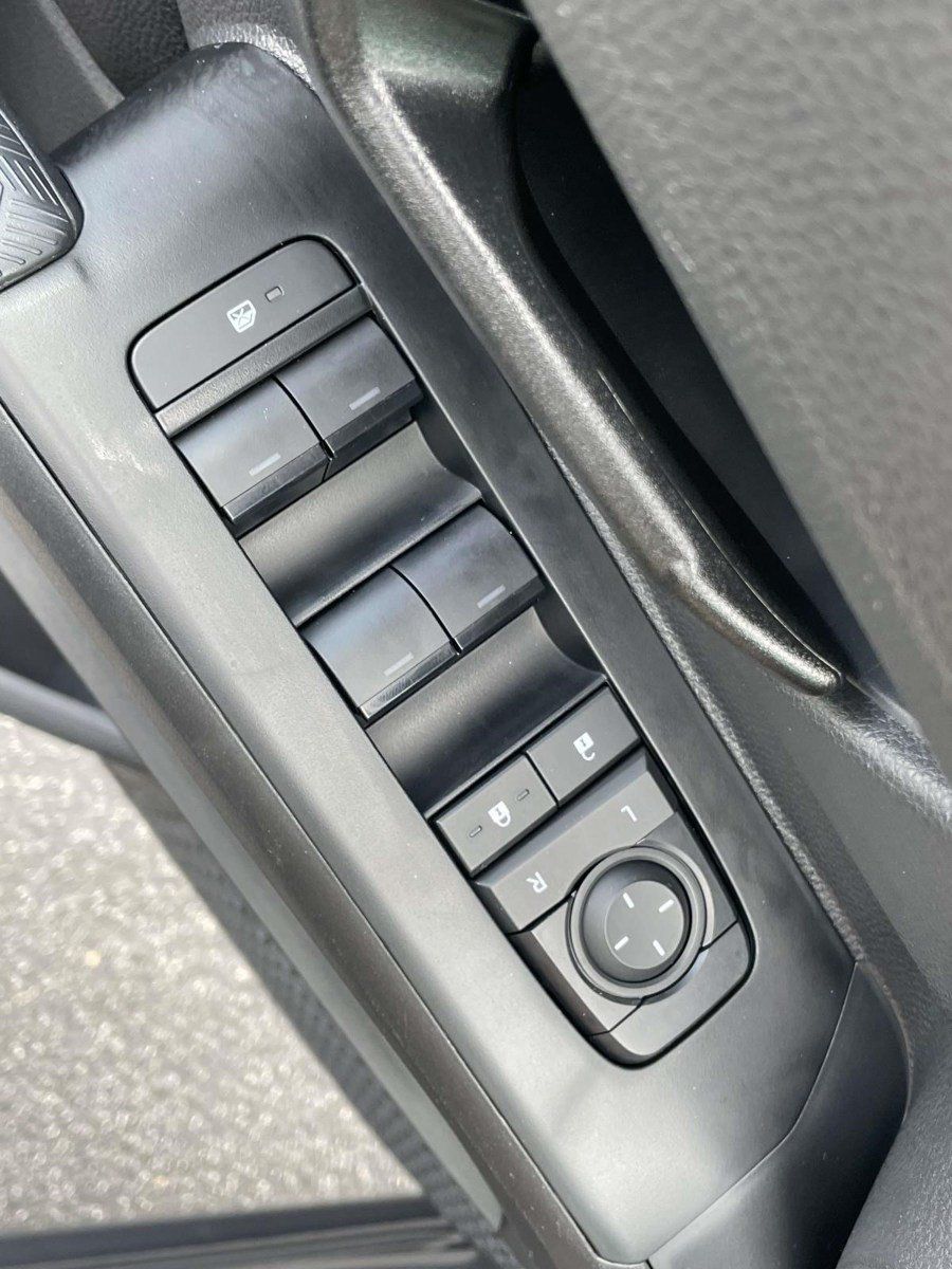 Used 2026 Toyota Tacoma SR5 RWD image 17