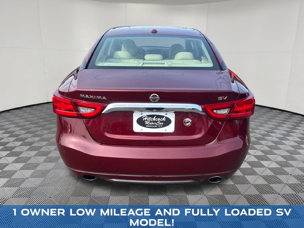 Used 2017 Nissan Maxima 3.5 SV w/ Interior Lighting Package FWD image 5