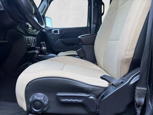 Used 2021 Jeep Wrangler Unlimited Sport AWD/4WD image 9