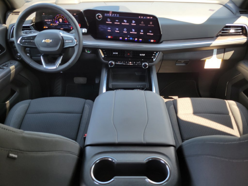 Used 2026 Chevrolet Tahoe LS w/ LPO, Dark Essentials Package RWD image 17
