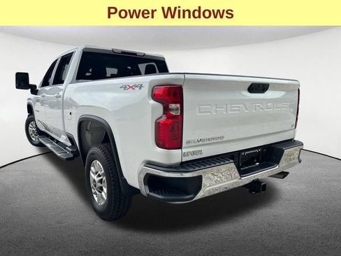 Certified 2026 Chevrolet Silverado 2500 LT AWD/4WD image 11