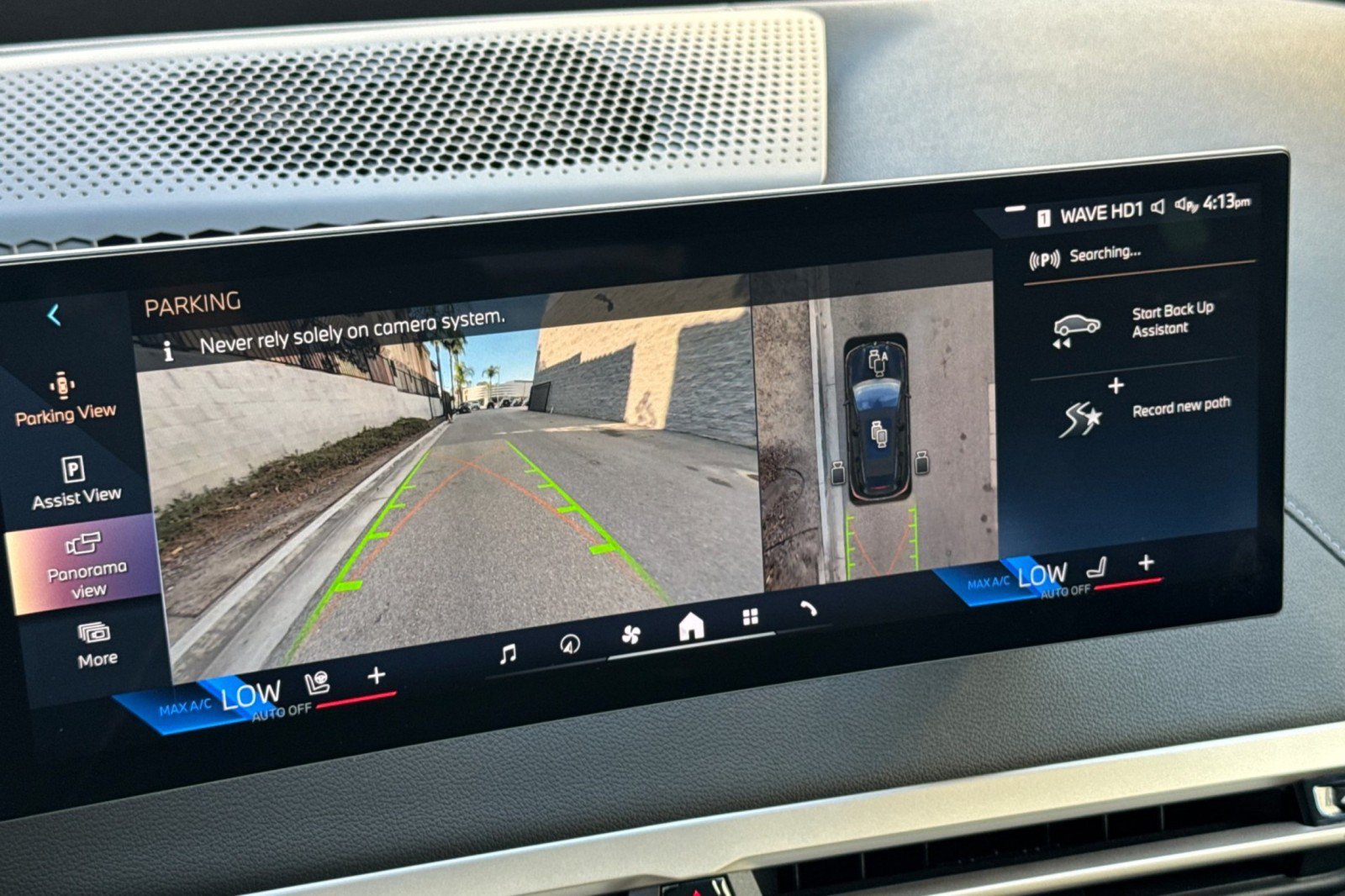 Used 2025 BMW iX xDrive50 AWD/4WD image 20